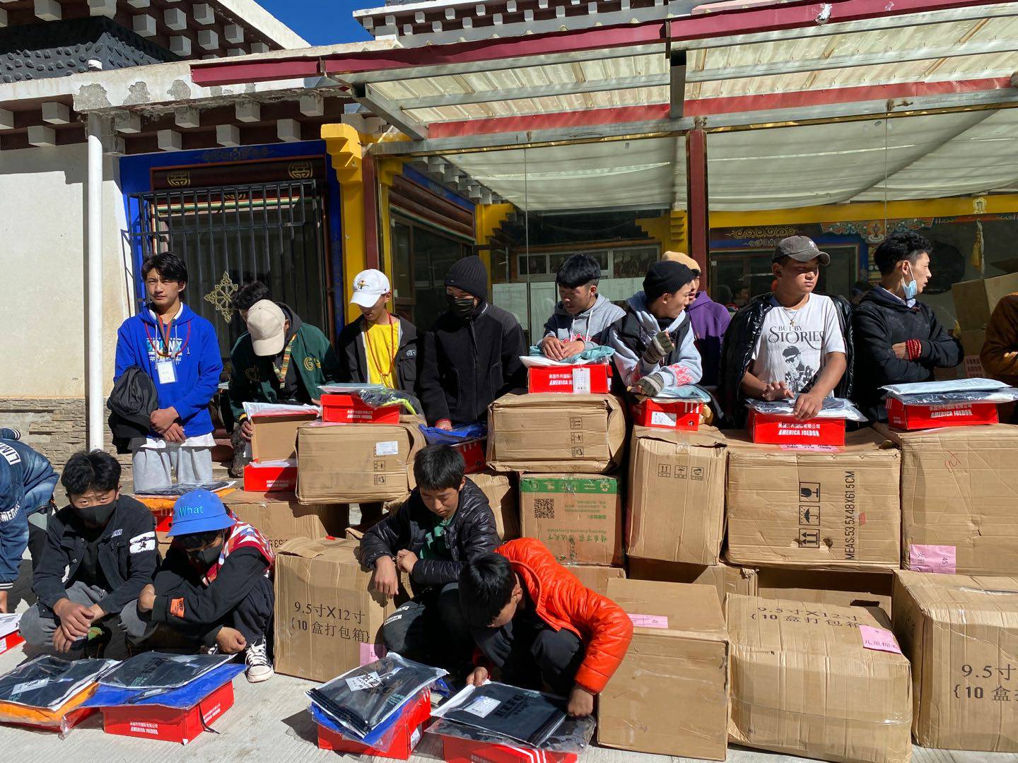 长沙睿博新媒体营销策划有限公司公益回顾丨家国同欢月同圆 温暖满载甘孜州(图7) 长沙睿博新媒体营销策划有限公司公益回顾丨家国同欢月同圆 温暖满载甘孜州(图7)