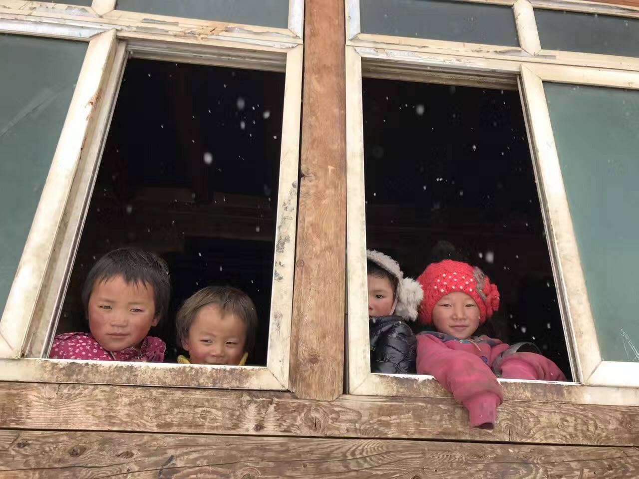 长沙睿博新媒体营销策划有限公司公益回顾丨家国同欢月同圆 温暖满载甘孜州(图9) 长沙睿博新媒体营销策划有限公司公益回顾丨家国同欢月同圆 温暖满载甘孜州(图9)